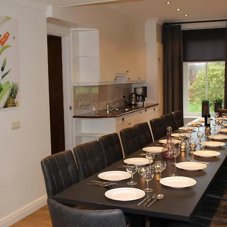 Beautiful Mansion Near Forest In Aalten